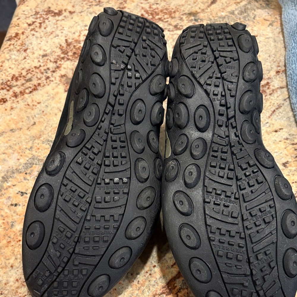 Merrell Black Suede Men's Loafers - Picture 4 of 4